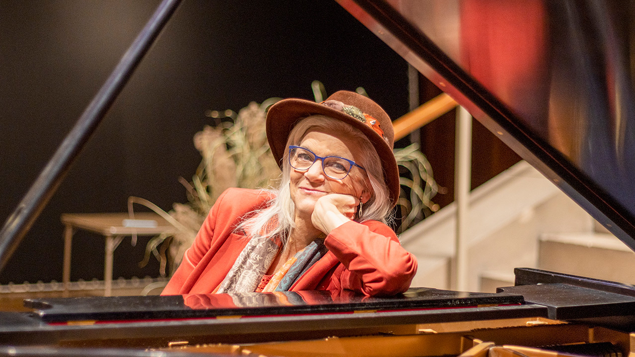 Robin Connell at the Piano